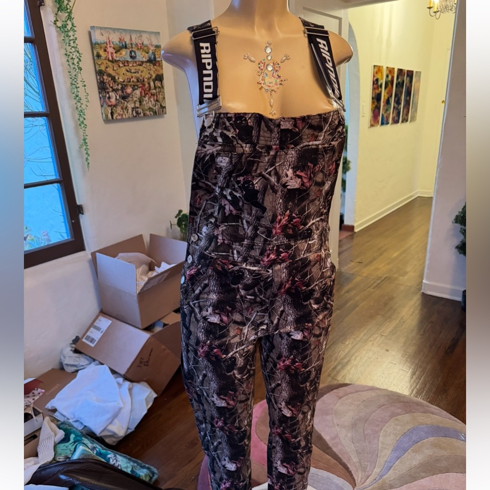 SUPER RARE!! NWOT Ripndip camo cat print overalls size S